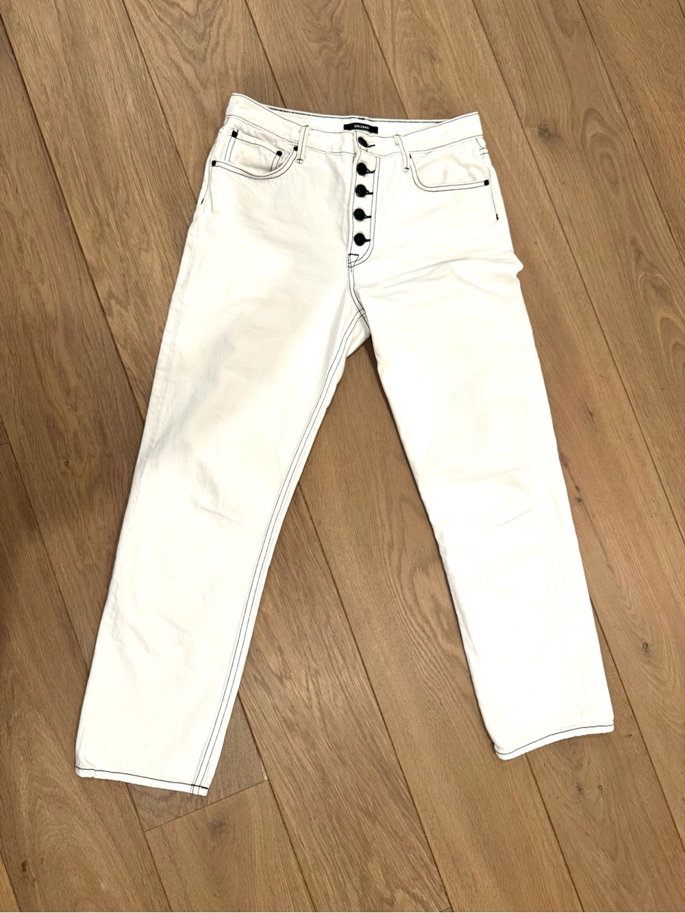 GRLFRND White Slim Straight Jeans with Button-Fly